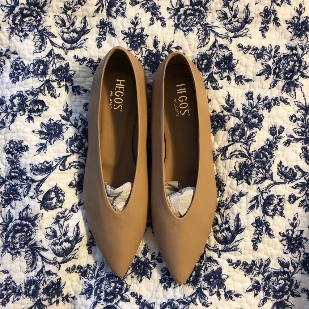 Tan NWT Italian leather flats